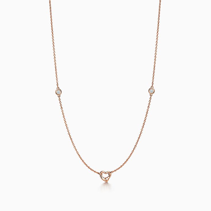 エルサ・ペレッティ™ ローズ ゴールド ネックレスとペンダント | Tiffany & Co.