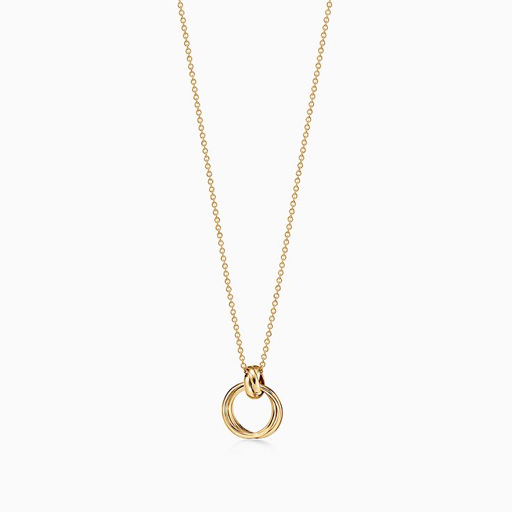 gold necklace with pendant ladies