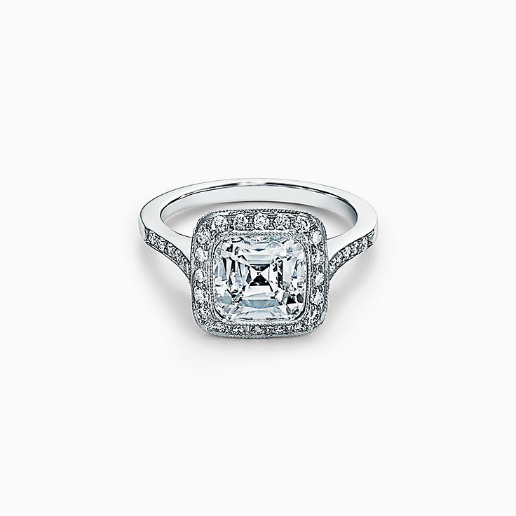 Diamond Engagement Rings | Lifetime 