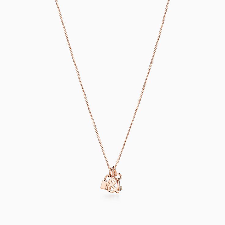 Tiffany & Love:Lock and Key Pendant in 18k Rose Gold