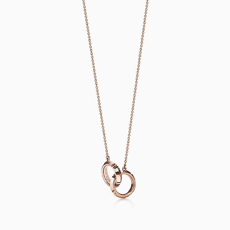 ティファニー アトラス ネックレスとペンダント Tiffany Co ティファニー アトラス ネックレスとペンダント Tiffany Co