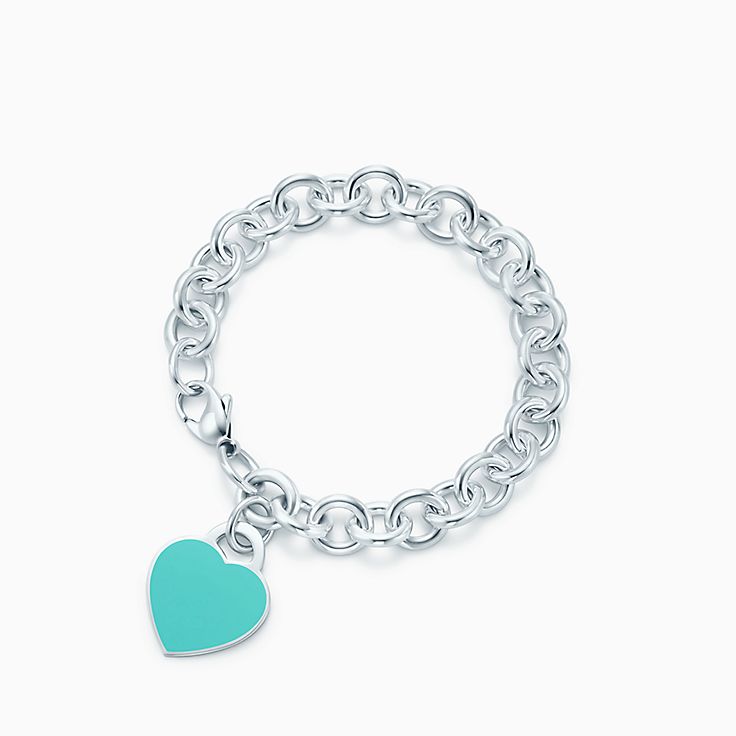 Heart Tag Bracelet in Silver, Medium 