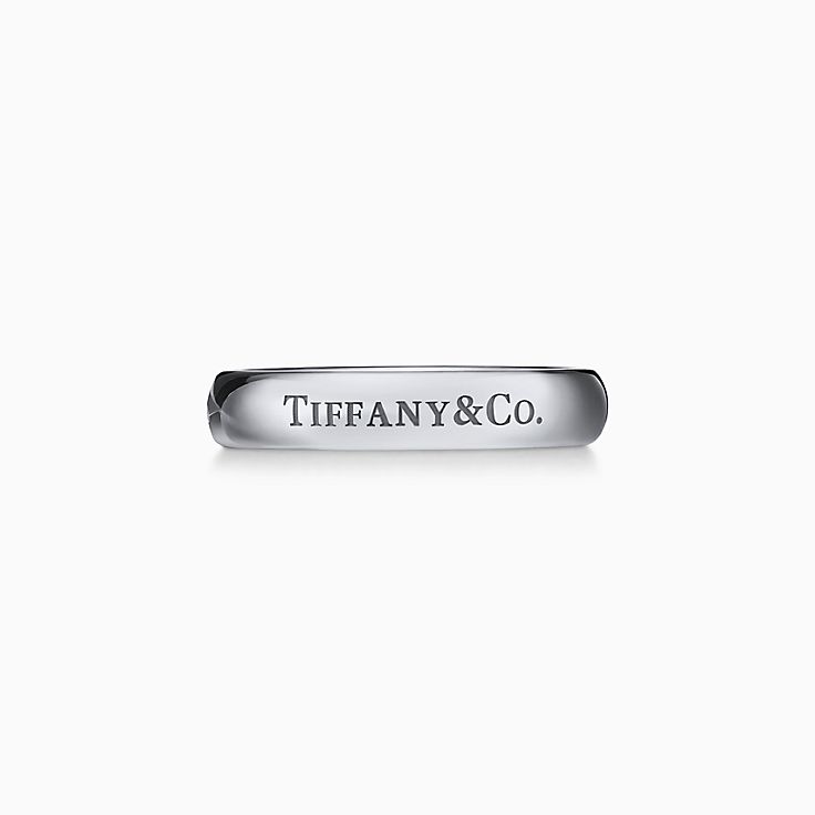 T&CO.® バンド リング プラチナ | Tiffany & Co.