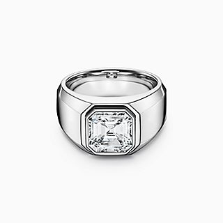 The Charles Tiffany Setting:Anillo de compromiso para hombre