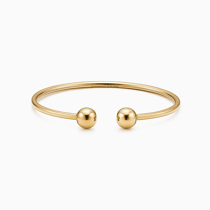 18k Gold Bracelets Bangles Cuffs Tiffany Co Https Media Tiffany Is Image Ecombrowsem City Hardwear Ball Wire Bracelet 37926795 991900 Av 1 M Jpg Op Usm 00