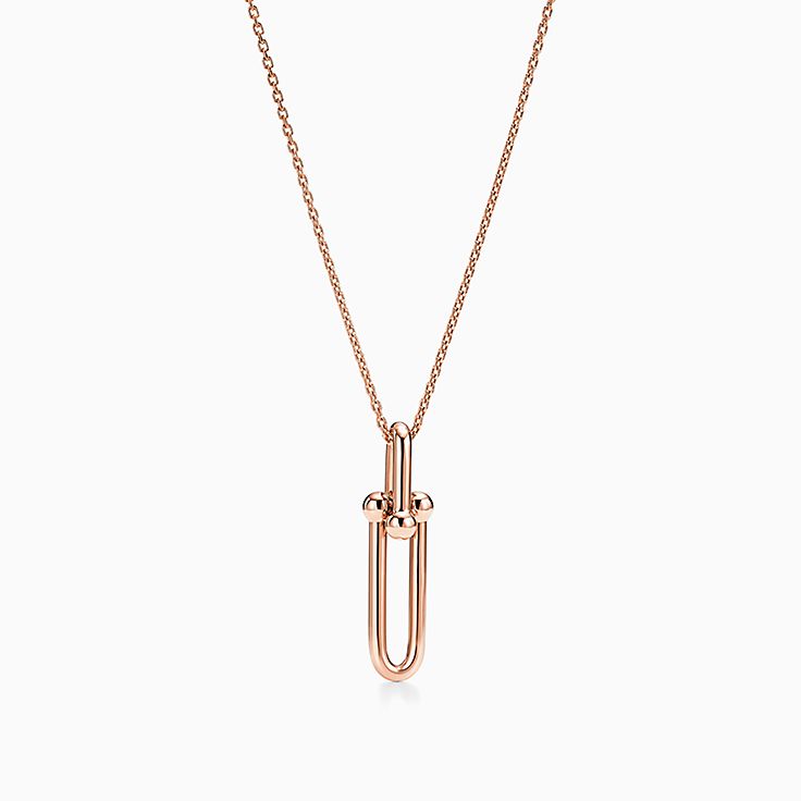 Tiffany HardWear link pendant in 18k rose gold. | Tiffany & Co.