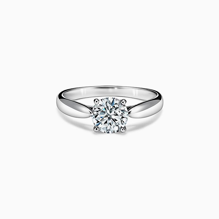 Tiffany Harmony® Round Brilliant Engagement Ring in Platinum