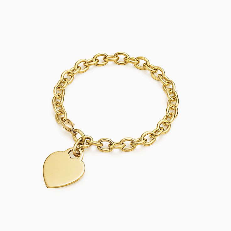 gold chain bracelet with heart charm