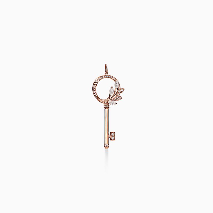 Tiffany Keys Tiffany Victoria® diamond vine circle key in 18k rose gold,  medium. | Tiffany & Co.