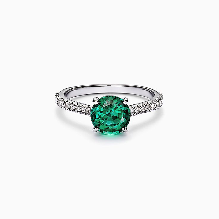 Stunning Tsavorite Garnet Ring with Diamonds