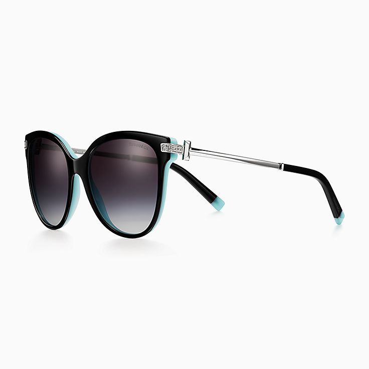 Gafas sol Tiffany T en acetato negro con lentes degradados color gris Tiffany &