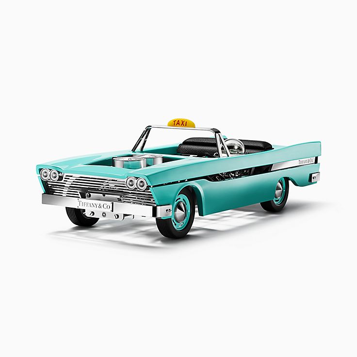 Tiffany Taxi Clock in Aluminum with Tiffany Blue™ Paint | Tiffany