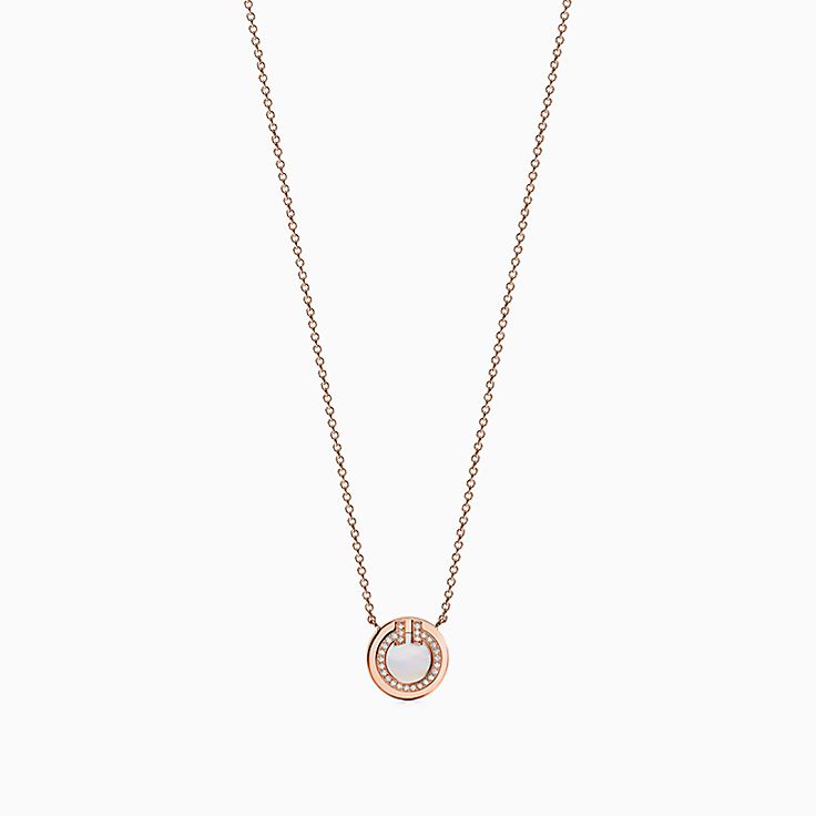 Tiffany T diamond and mother-of-pearl circle pendant in 18k rose