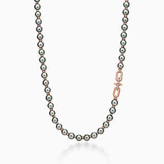 Tiffany Titan by Pharrell Williams:Collar con perla de Tahití