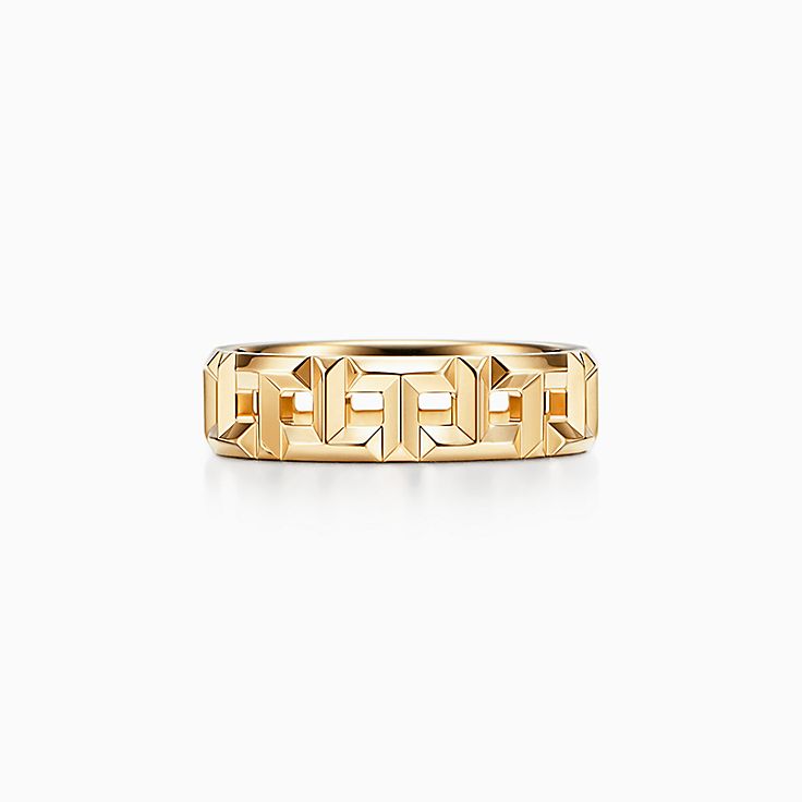 Tiffany T True wide ring in 18k gold, 5.5 mm wide. | Tiffany & Co.