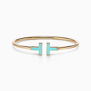Tiffany T:Turquoise Wire Bracelet
