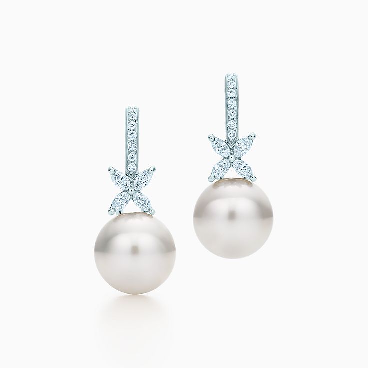 Browse Pearl Earrings Studs Hoops Tiffany Co Https Media Tiffany Is Image Ecombrowsem Victoria Pearl And Diamond Earrings 31177162 935148 Sv 1 Jpg Op Usm 2 00