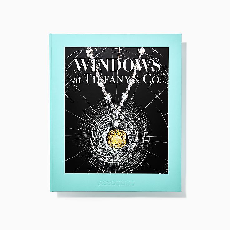 アスリーヌ WINDOWS AT TIFFANY 書籍 | Tiffany & Co.