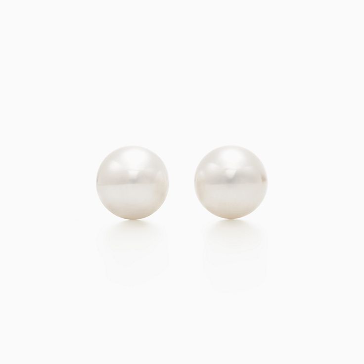 Https Media Tiffany Com Is Image Ecombrowsem Ziegfeld Collection Pearl Earrings 25085523 934799 Sv 1 M Jpg Op Usm 2 00 6 Defaultimage