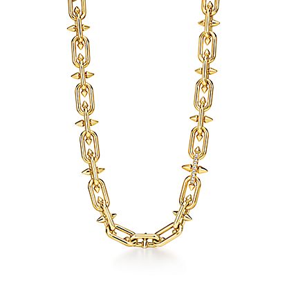 Clasp Necklace