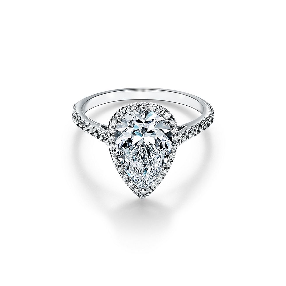 pear shaped halo engagement ring