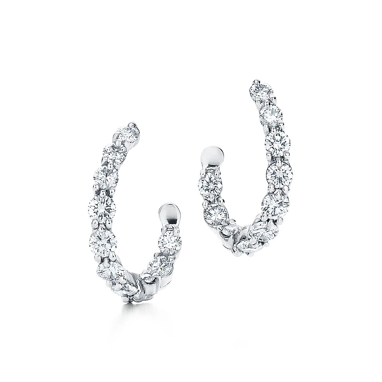 インサイド アウト フープ ピアス ダイヤモンド プラチナ | Tiffany & Co