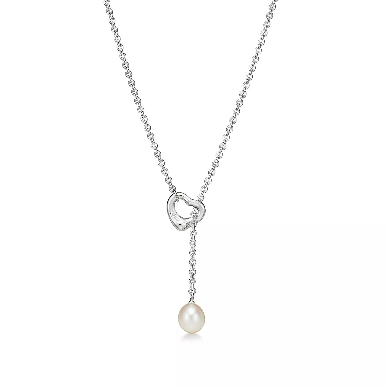 大人の女性が愛用するパールネックレス人気おすすめ|Tiffany オリーブ リーフ パール ペンダント