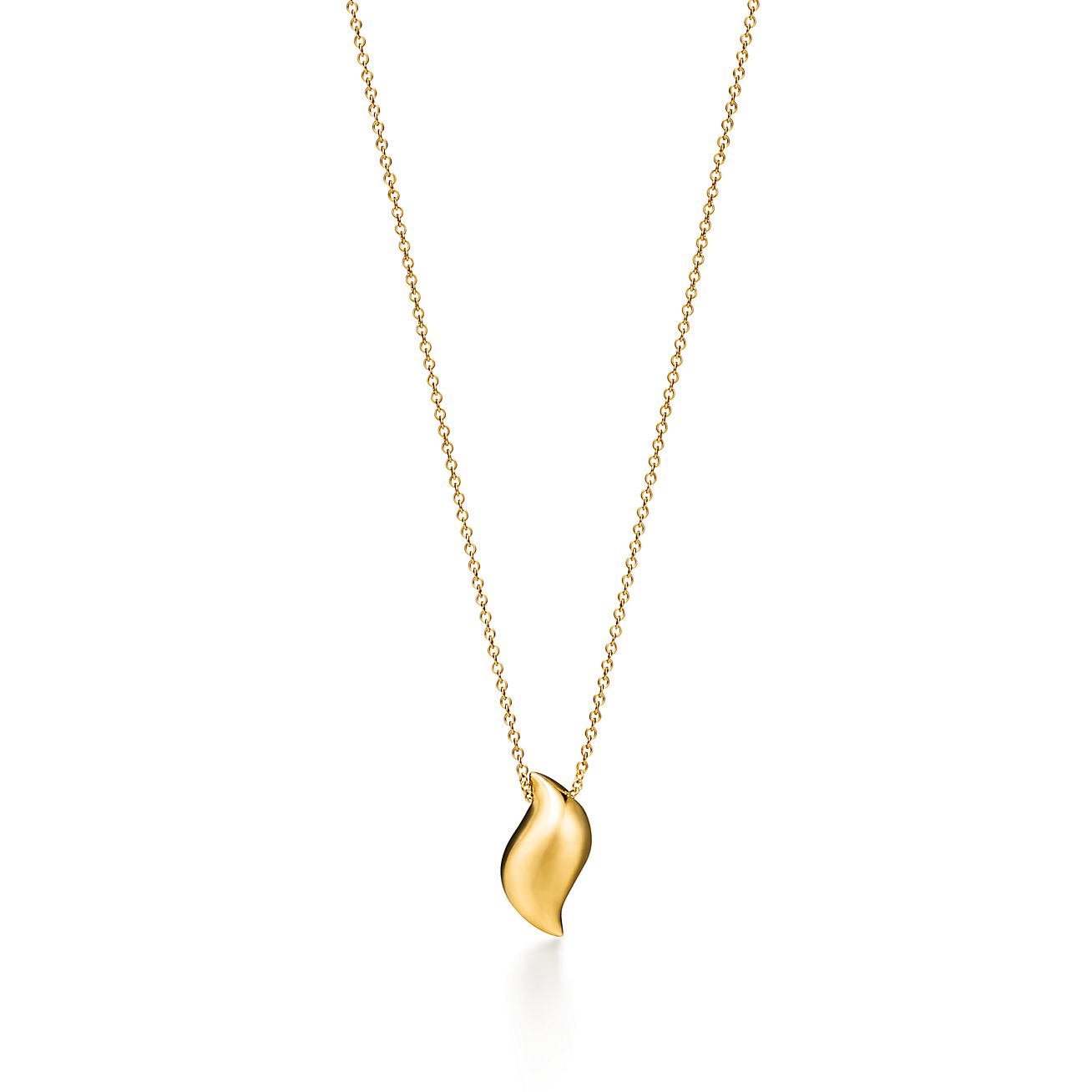 エルサ・ペレッティ™ フェザー ペンダント イエローゴールド | Tiffany