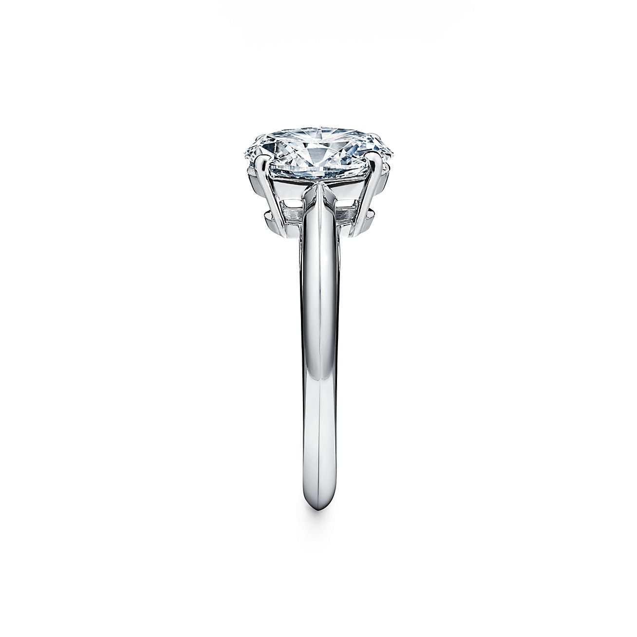 tiffany setting oval diamond