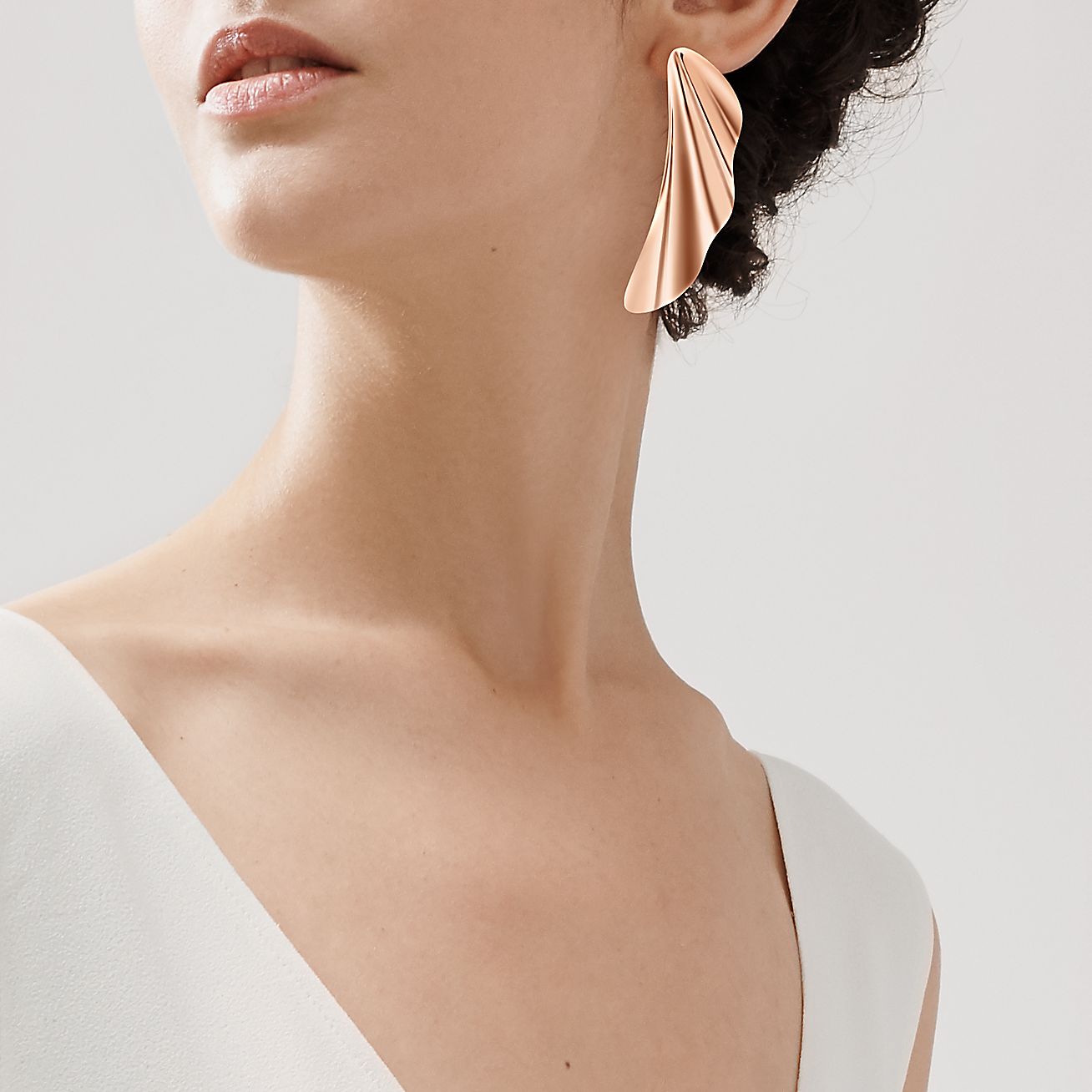 エルサ・ペレッティ™ ハイ タイド ピアス 18K ローズゴールド 