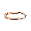 Tiffany & Co. バングル ローズゴールドにダイヤモンドのアクセント