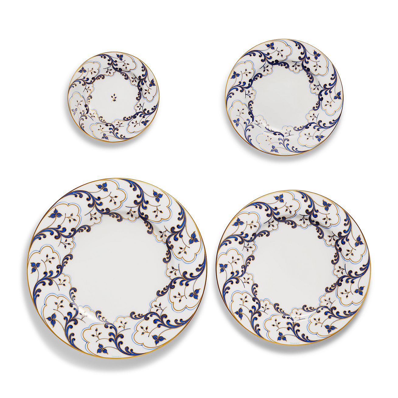 ヴァルス ブルー デザート プレート ボーンチャイナ | Tiffany & Co.
