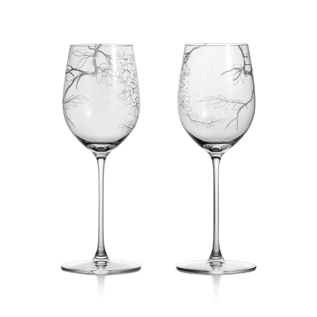 ティファニー ウィステリア ホワイト ワイングラス 彫りガラス、2個 
