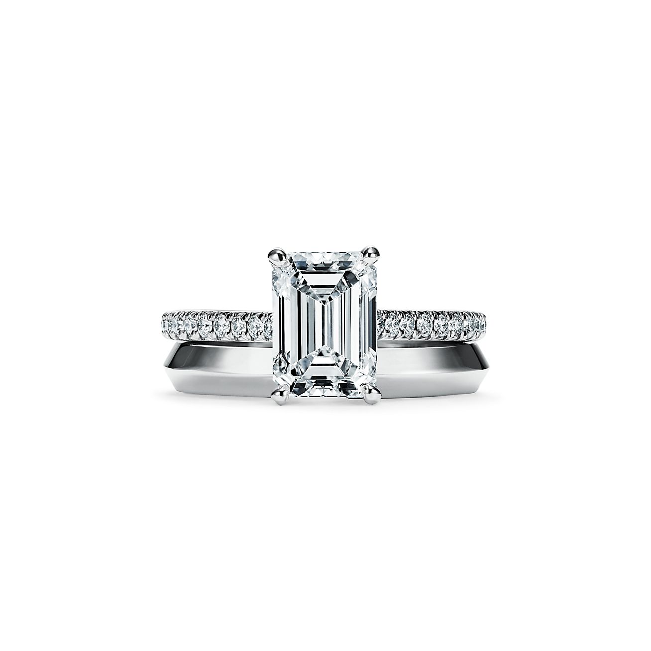 Anillo diamante corte esmeralda sale