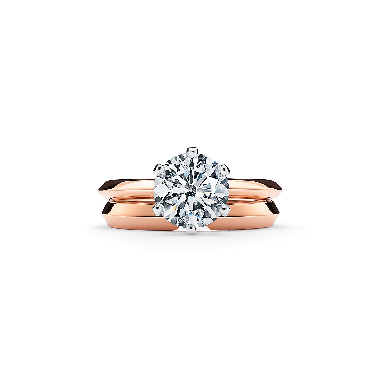 Tiffany® Setting en oro rosa de 18k: el anillo compromiso más icónico. | Tiffany & Co.