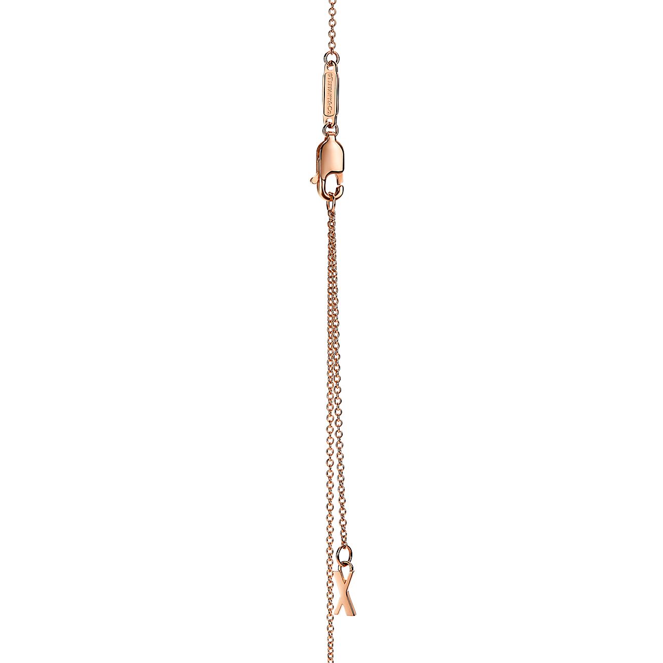 Atlas x Closed Interlocking Pendant in Rose Gold