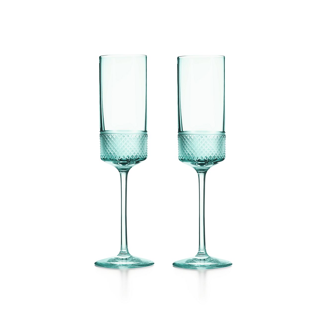 Diamond Point champagne flutes in 