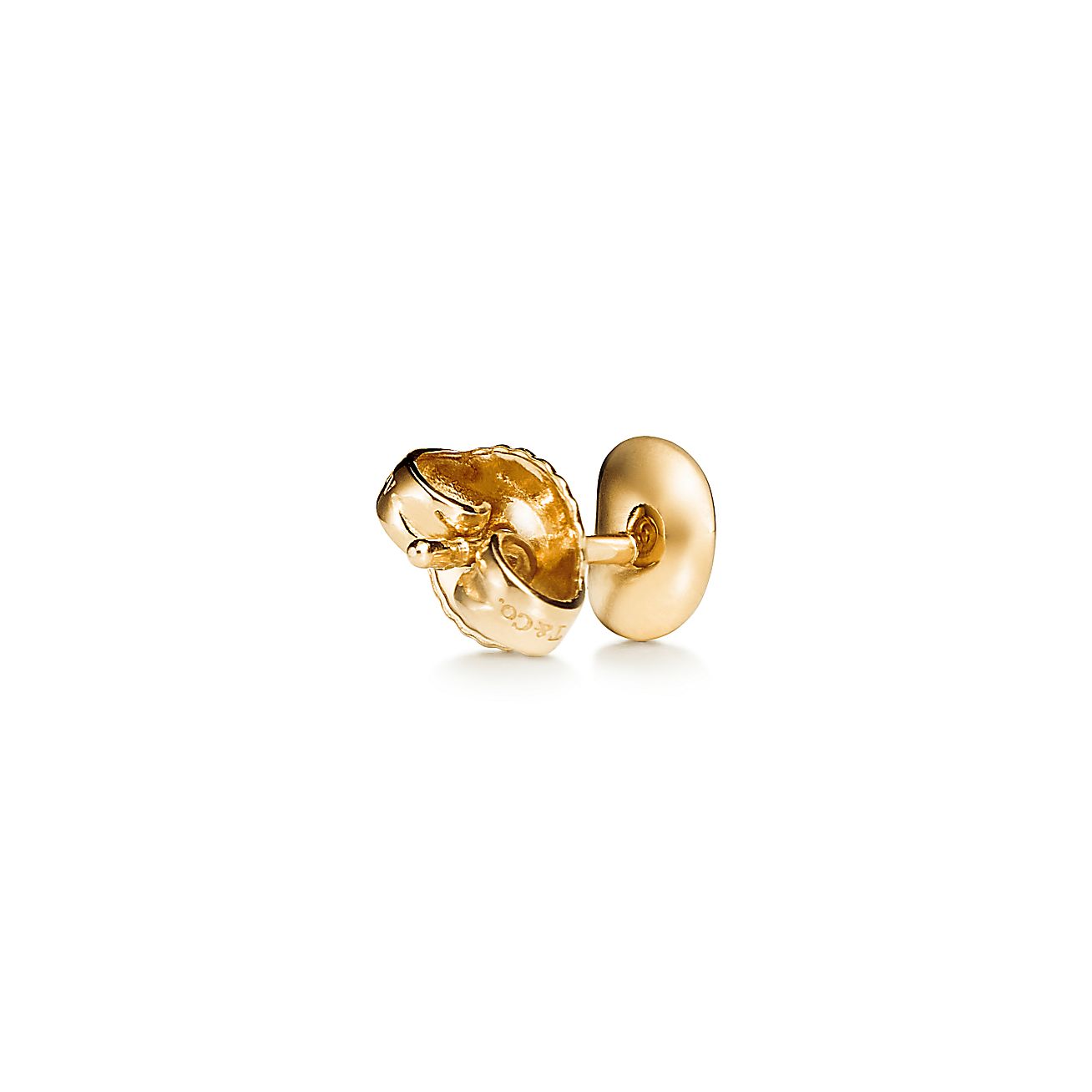 Elsa Peretti® Bean® design Earrings in Yellow Gold, 9 mm - Alternate shot 1 - Alternate shot 2