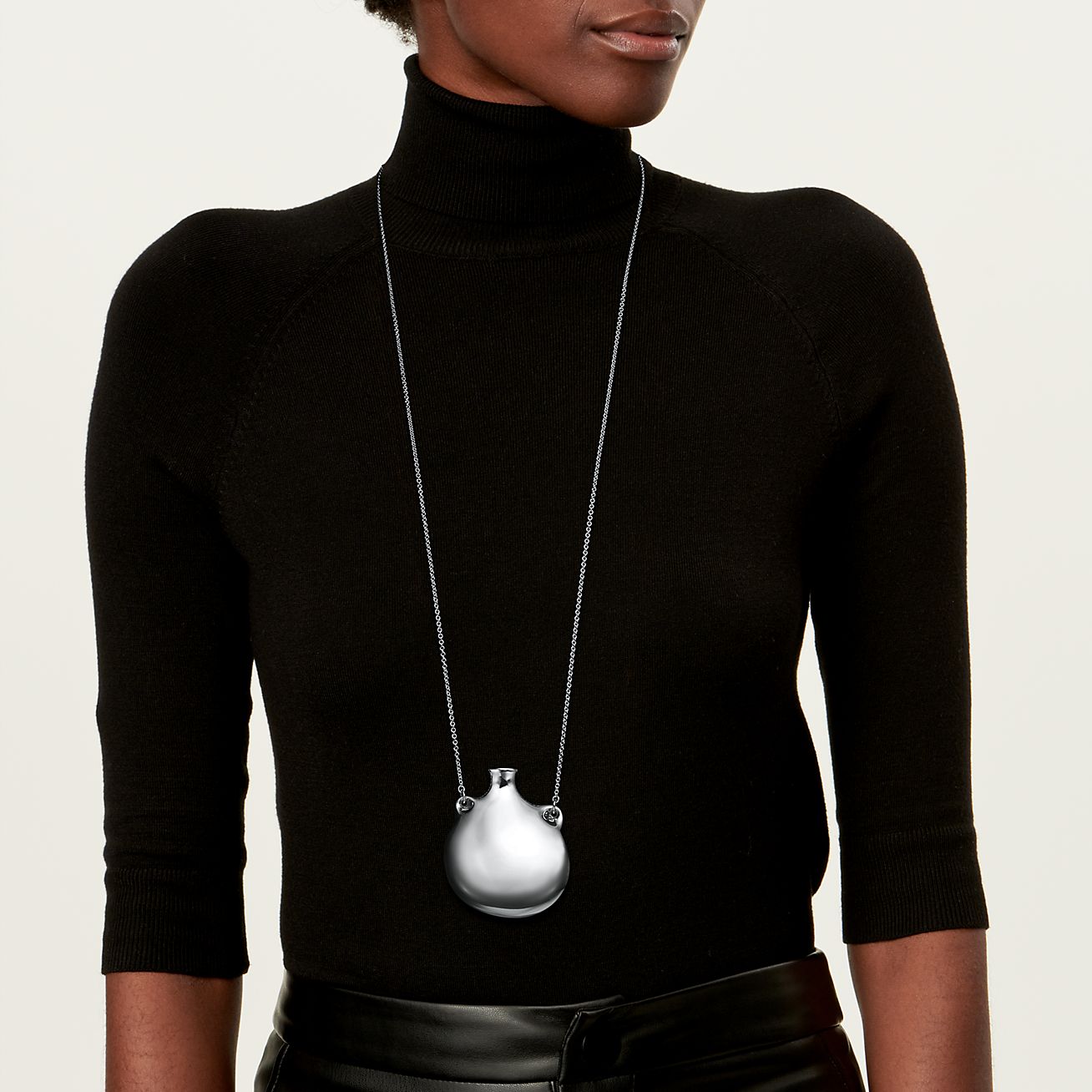 Elsa Peretti® Bottle open bottle pendant in sterling silver, large