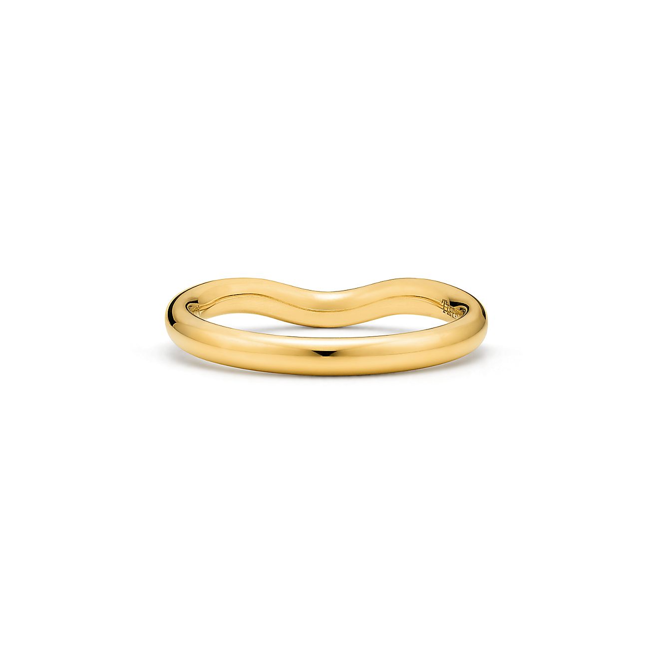 Elsa Peretti® wedding band ring in 18k gold, 2 mm wide. - Alternate shot 1 - Alternate shot 2