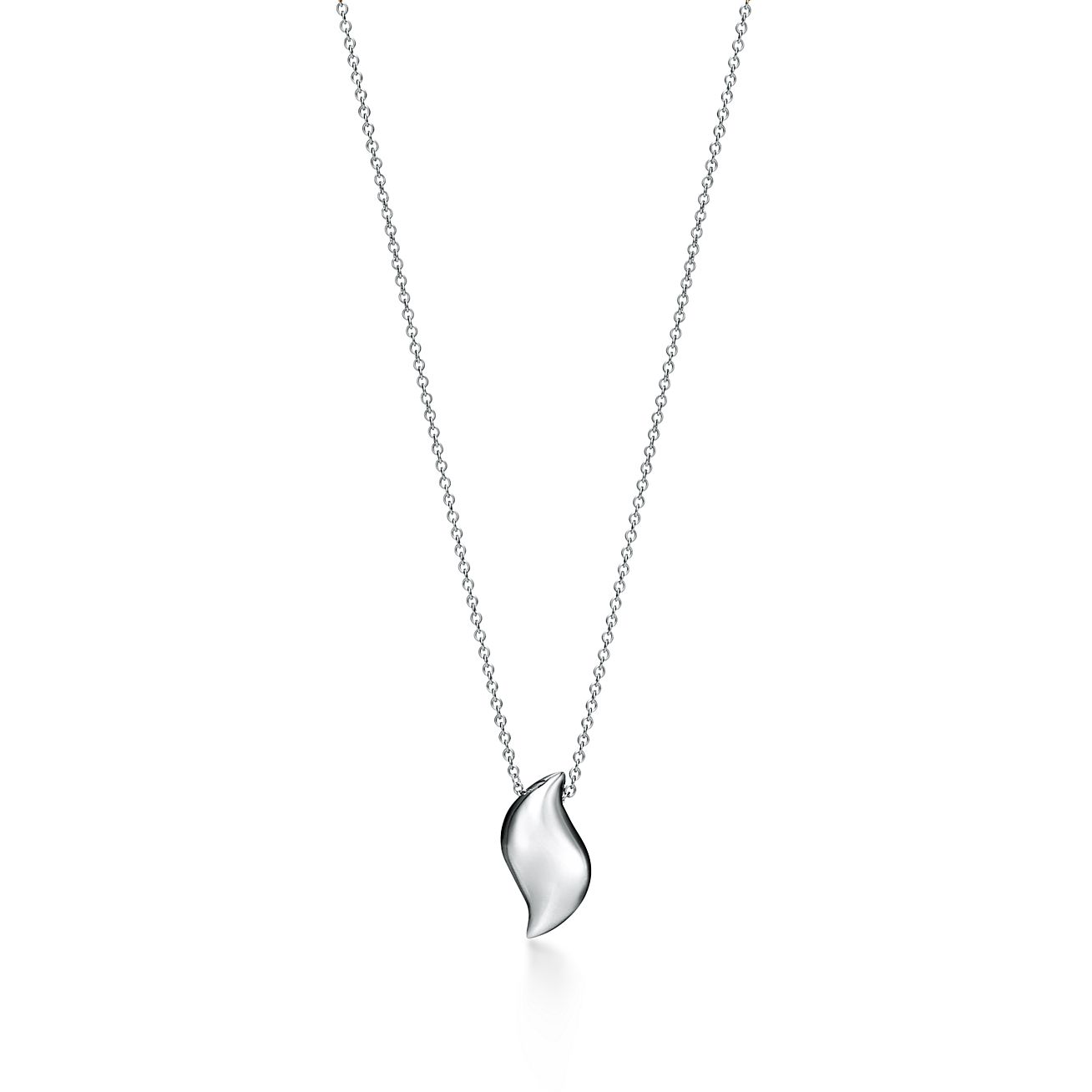 Elsa Peretti® Feather Pendant in Sterling Silver | Tiffany & Co. CA
