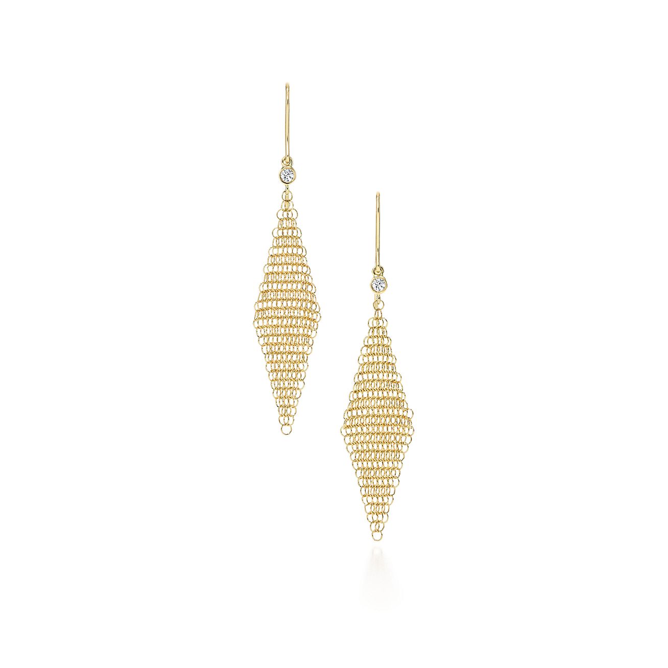 Elsa Peretti® Mesh earrings in 18k gold 
