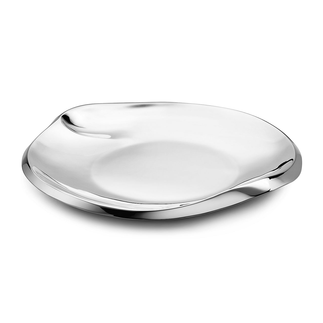 Elsa Peretti® Padova™ 32-piece flatware set in sterling silver.