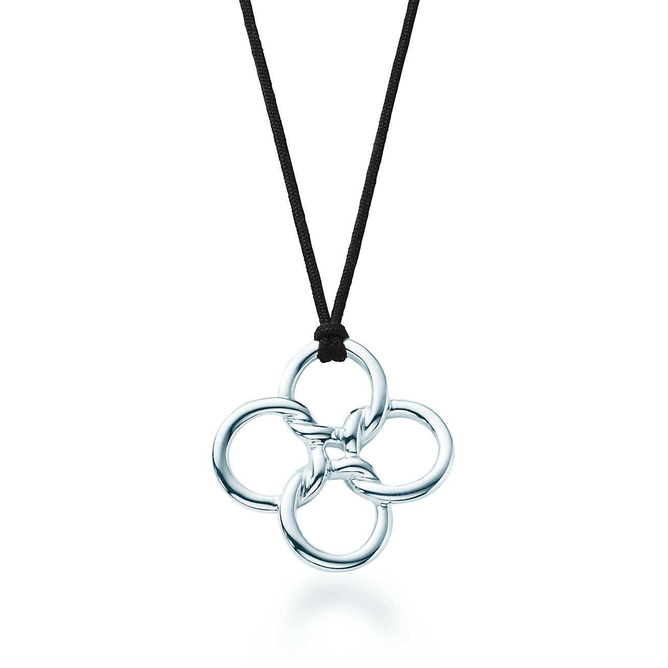 tiffany and co four leaf clover necklace