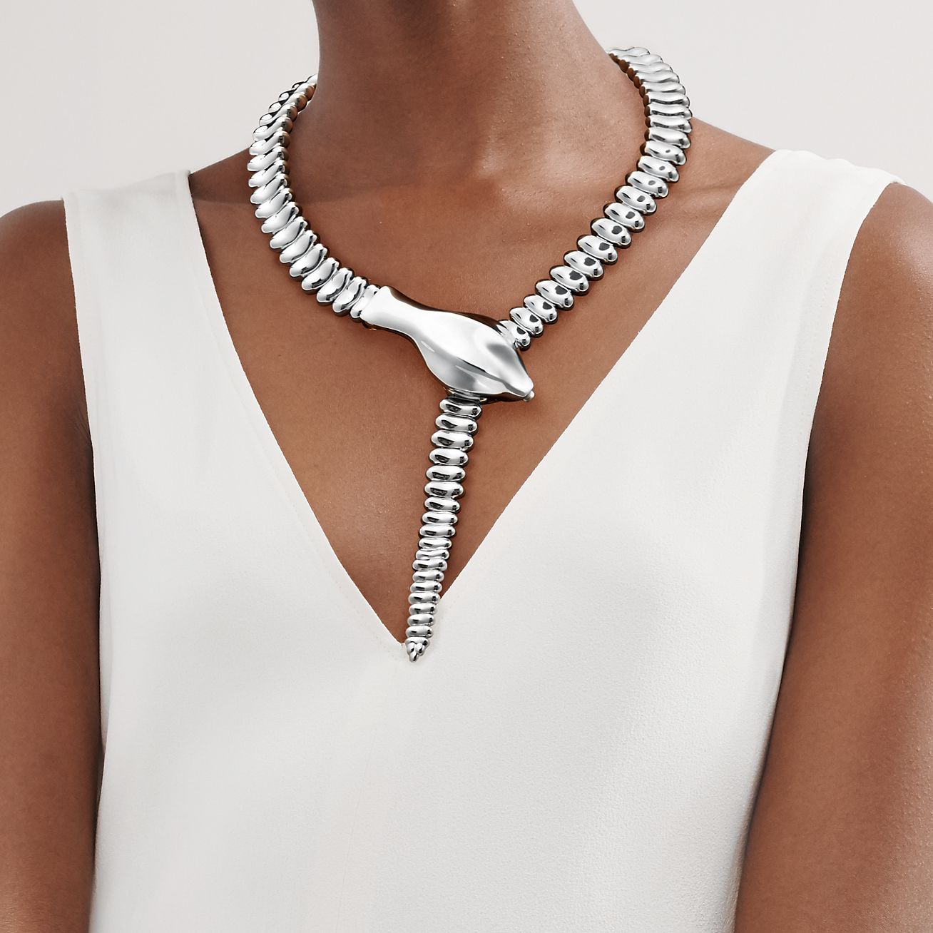 Elsa Peretti™ Snake necklace in 
