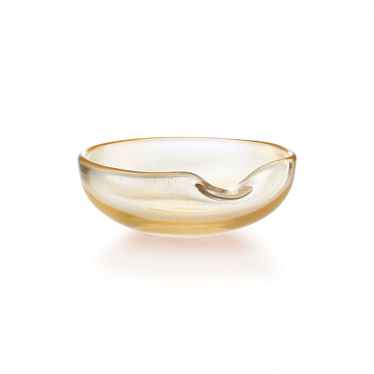 Elsa Peretti® Thumbprint dish in glass with 24k gold leaf. More sizes available. | Tiffany & Co.