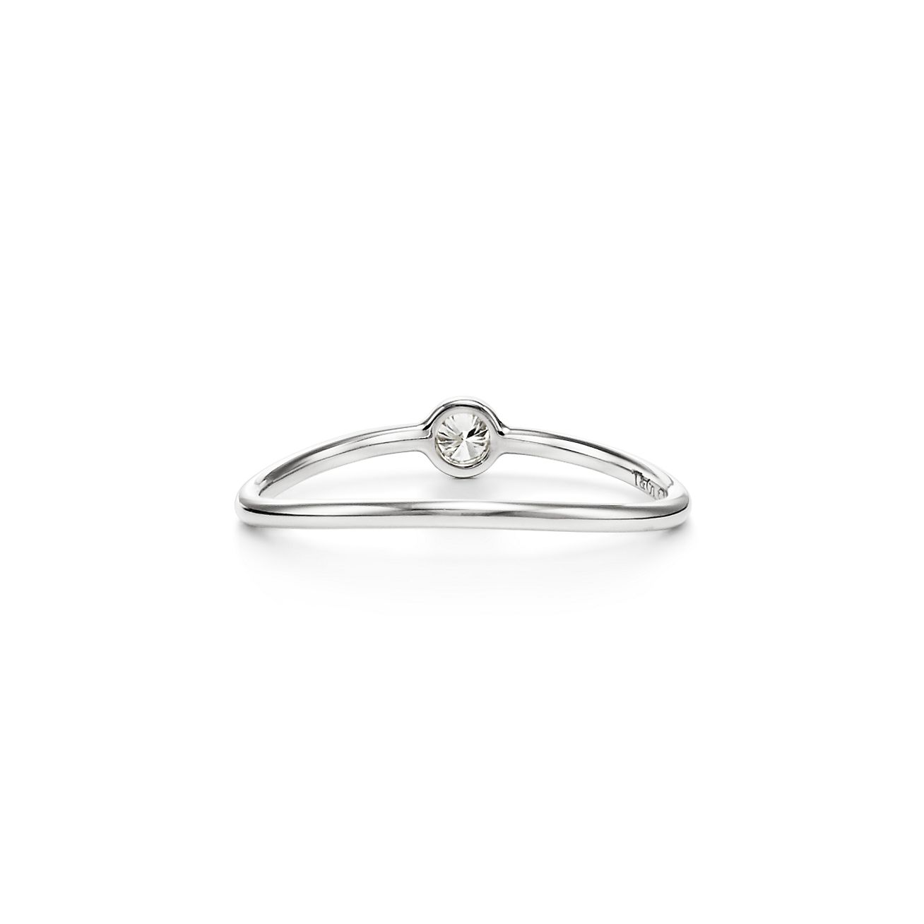 【Tiffany & Co】Elsa Peretti Wave ピアス Elsa Peretti® Wave earrings in 18k gold, small. | Tiffany