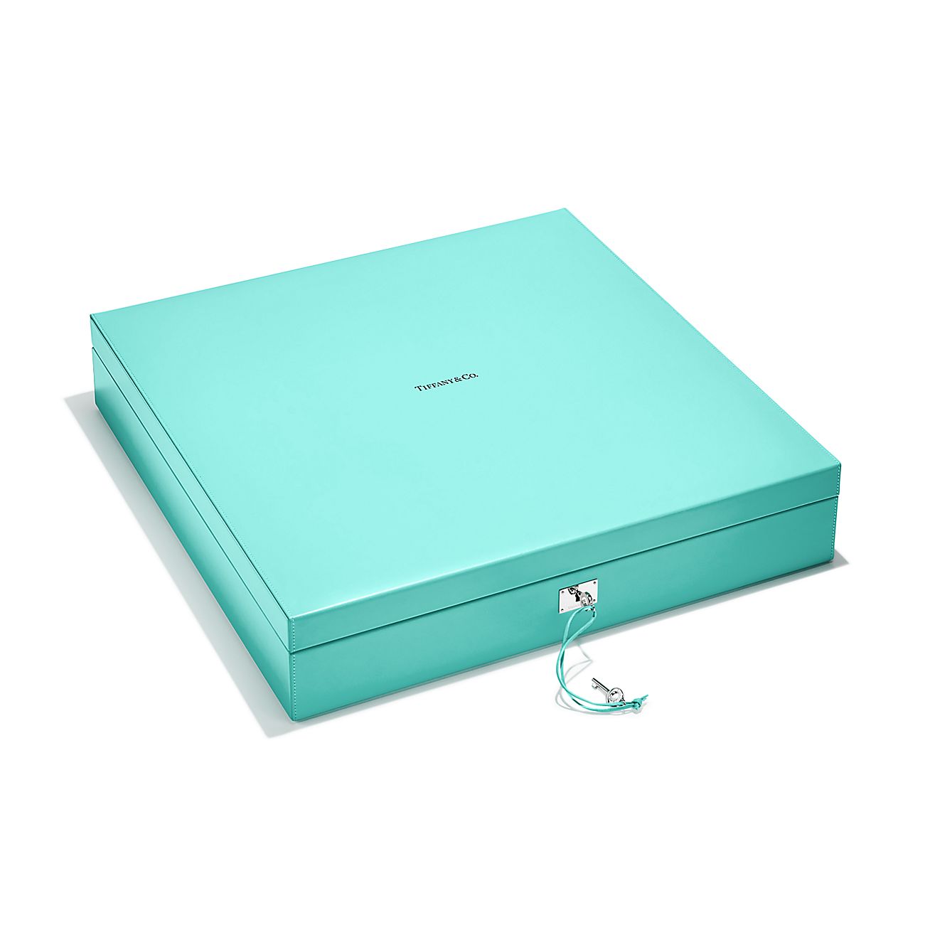 Everyday Objects mahjong set in a Tiffany Blue® leather box.