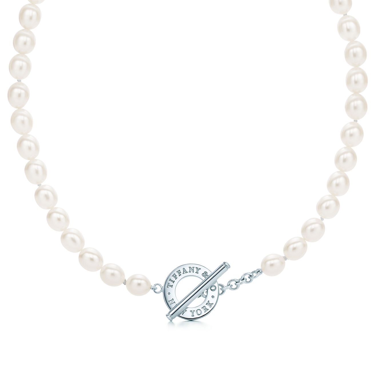 Freshwater pearl toggle necklace in sterling silver.