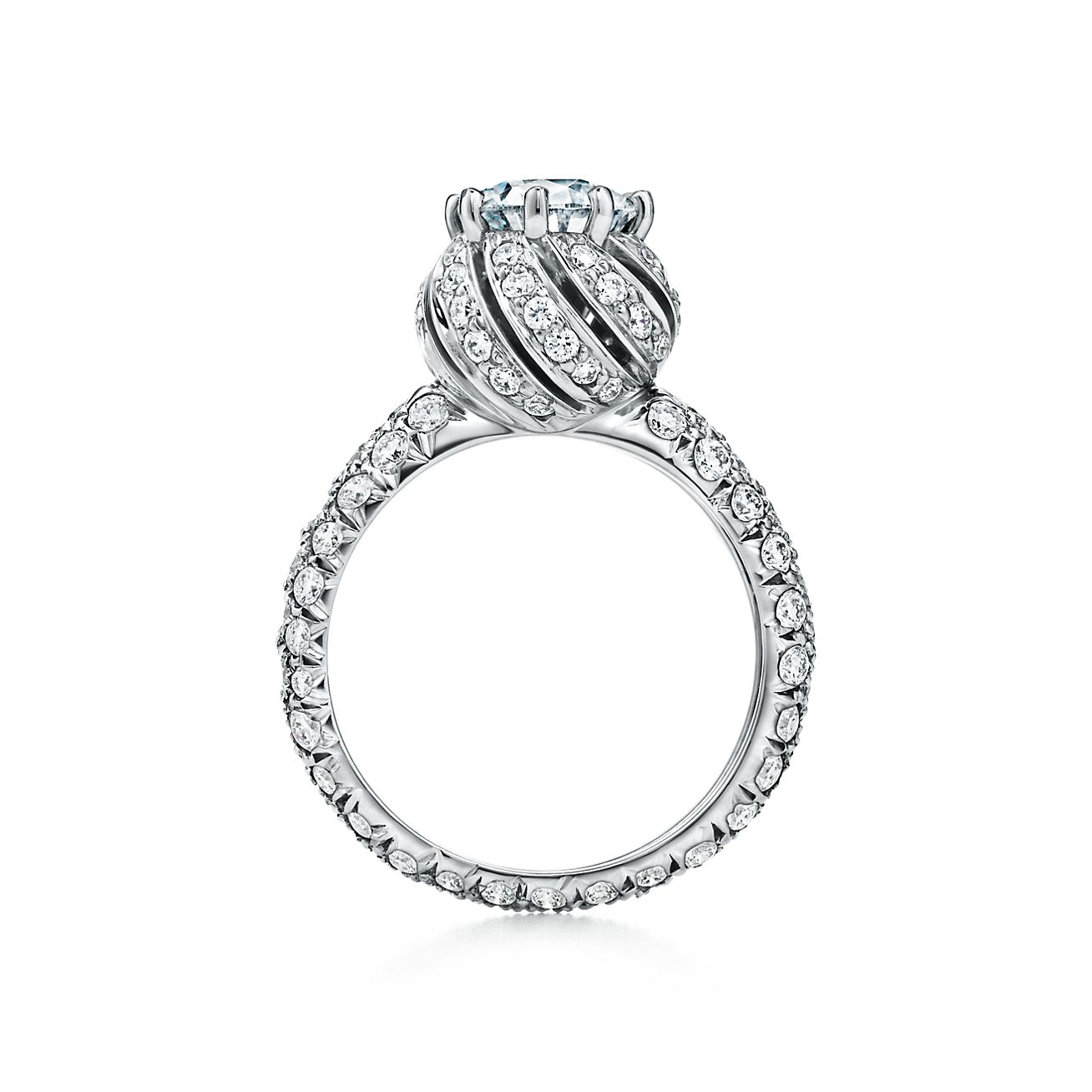 Buds Round Brilliant Engagement Ring with a Diamond Platinum